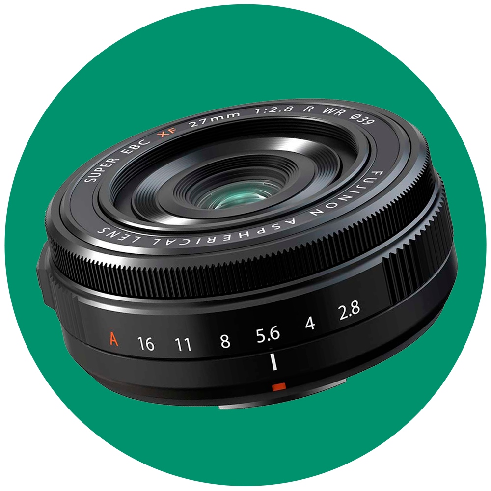 Fujifilm X-S20 + XC 15-45mm f/3.5-5.6 OIS PZ -järjestelmäkamera, musta