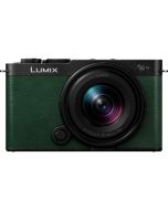 Panasonic Lumix S9 + S 18-40mm f/4.5-6.3 -järjestelmäkamera, Dark Olive